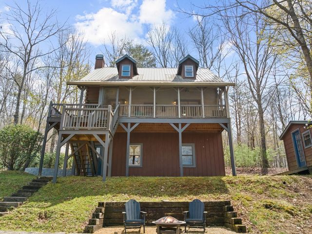 160 Adams Circle, Mineral Bluff, GA 30559