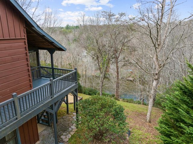 160 Adams Circle, Mineral Bluff, GA 30559