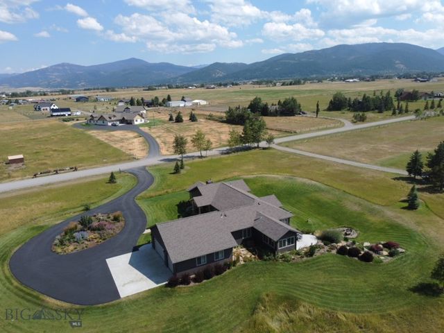 31 Cayuse Trail, Bozeman, MT 59718
