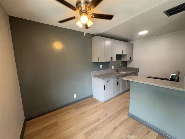 300 N Mountain View Place 5, Fullerton, CA 92831