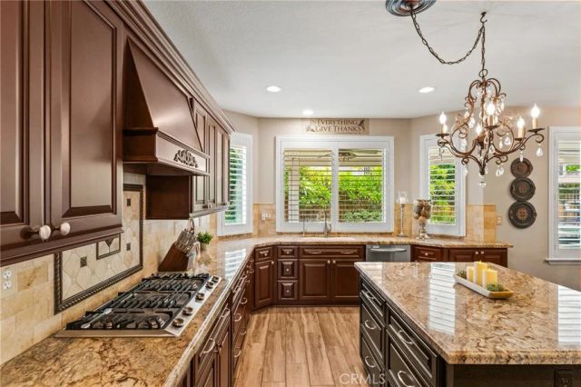2675 Flora Spiegel Way, Corona, CA 92881