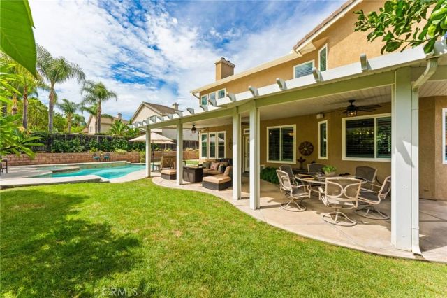 2675 Flora Spiegel Way, Corona, CA 92881