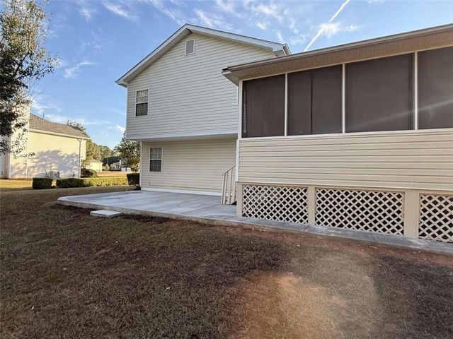 228 Solomon Drive, Ellenwood, GA 30294