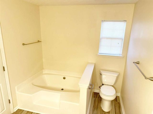228 Solomon Drive, Ellenwood, GA 30294