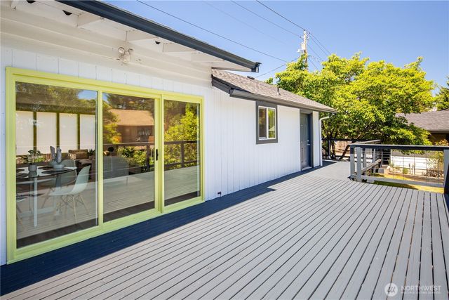 7705 E Casino Road, Everett, WA 98203