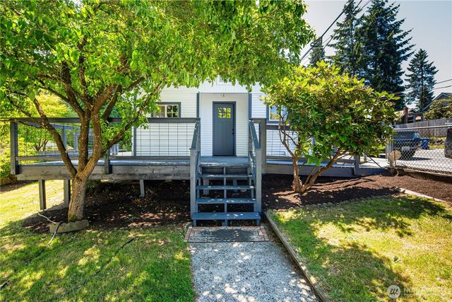 7705 E Casino Road, Everett, WA 98203
