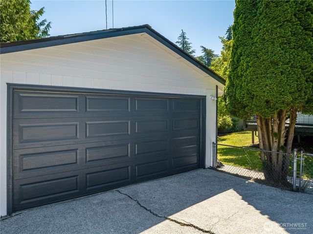 7705 E Casino Road, Everett, WA 98203