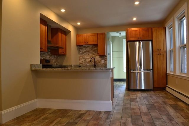 23 Alston 2, Somerville, MA 02143