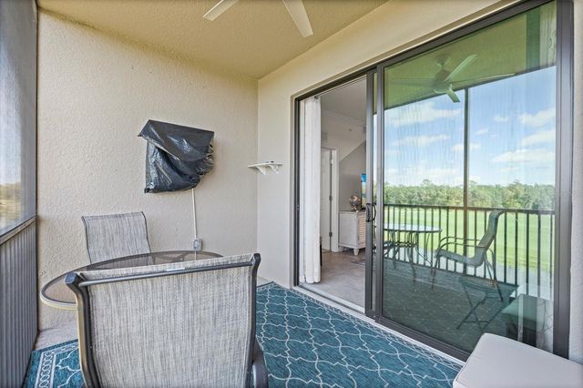 17810 GAWTHROP DRIVE 304, Bradenton, FL 34211