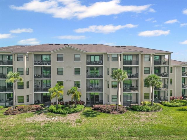 17810 GAWTHROP DRIVE 304, Bradenton, FL 34211