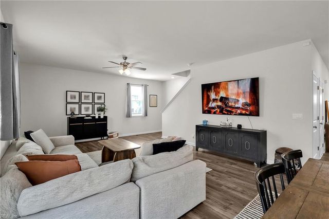 106 Regency LN, Franklin, VA 23851