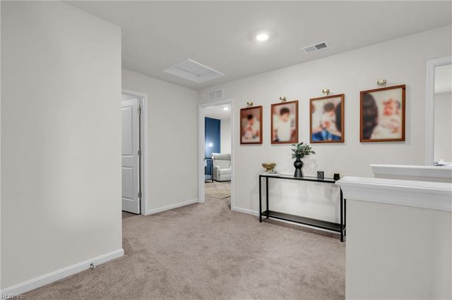 106 Regency LN, Franklin, VA 23851