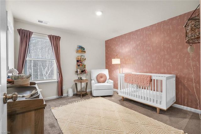 106 Regency LN, Franklin, VA 23851