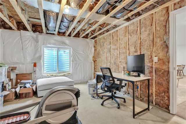 106 Regency LN, Franklin, VA 23851