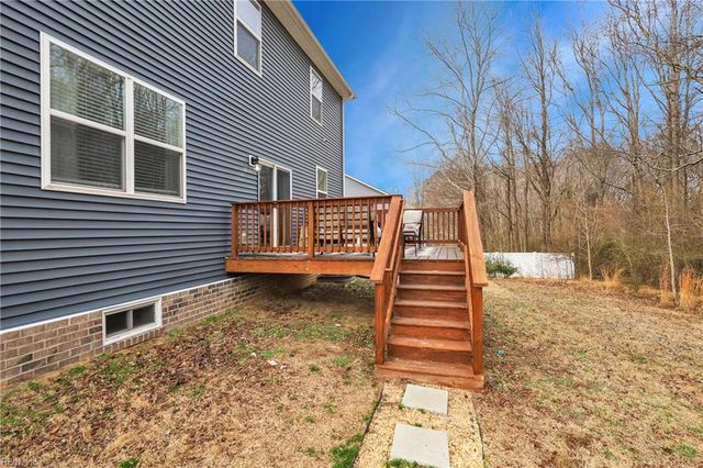 106 Regency LN, Franklin, VA 23851