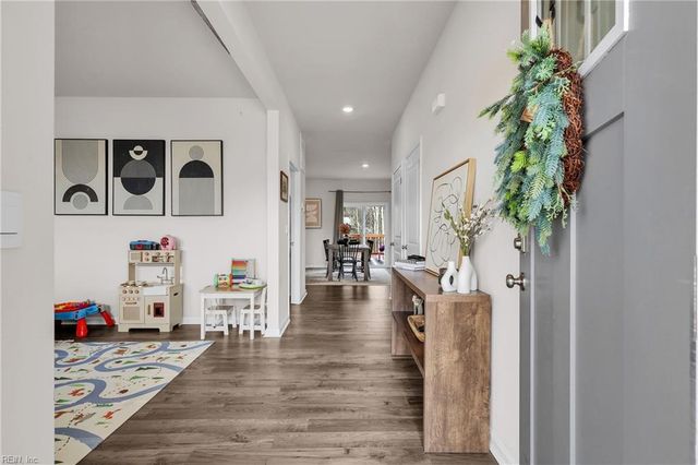 106 Regency LN, Franklin, VA 23851