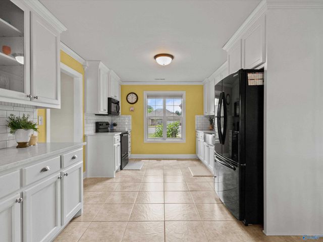 24147 Kadence Lane, Athens, AL 35613