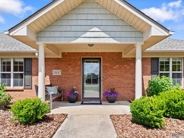 24147 Kadence Lane, Athens, AL 35613