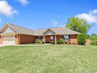 24147 Kadence Lane, Athens, AL 35613