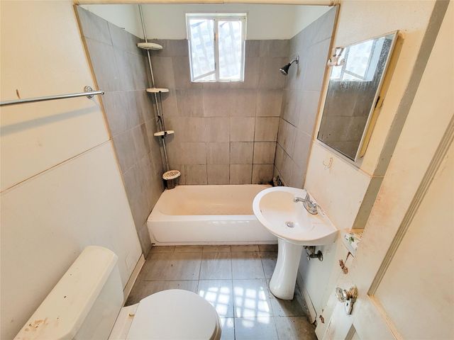 4110 Beggs Street, Houston, TX 77009