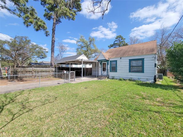 4110 Beggs Street, Houston, TX 77009