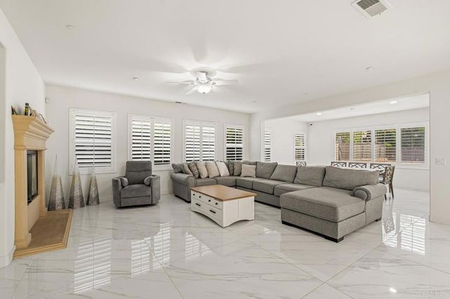 2004 Corte Saltero, Chula Vista, CA 91914