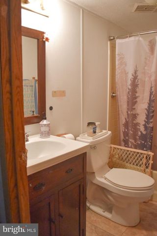 235 MAIN ST, Heislerville, NJ 08324