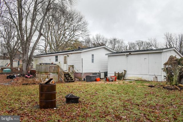 235 MAIN ST, Heislerville, NJ 08324