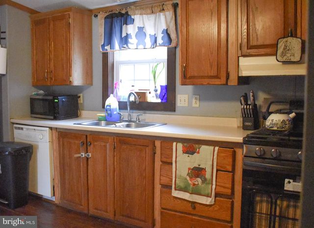 235 MAIN ST, Heislerville, NJ 08324
