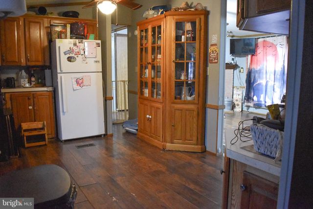 235 MAIN ST, Heislerville, NJ 08324
