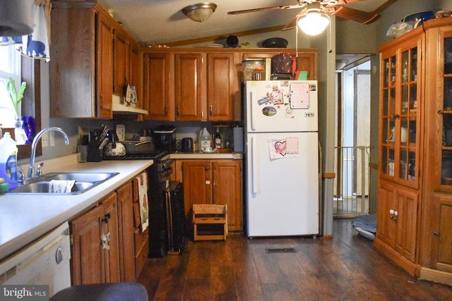 235 MAIN ST, Heislerville, NJ 08324