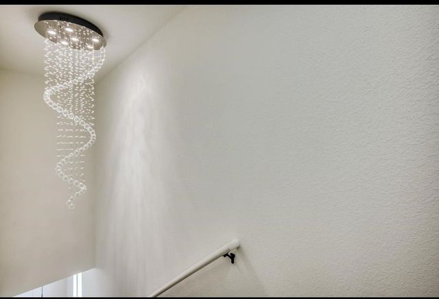 315 S Arbor Valley Way, Valley Center, KS 67147