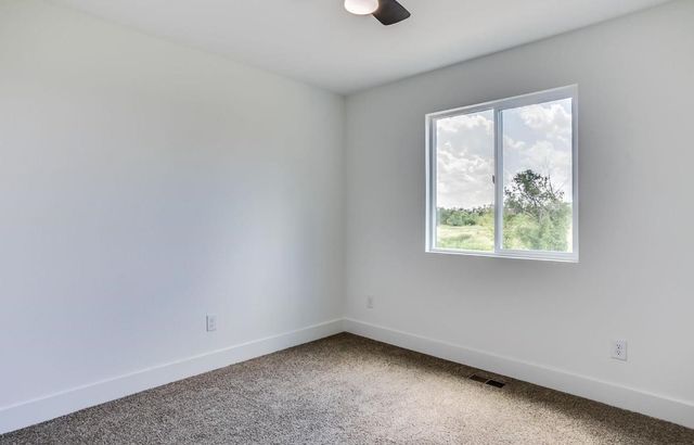 315 S Arbor Valley Way, Valley Center, KS 67147