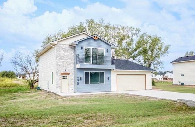 315 S Arbor Valley Way, Valley Center, KS 67147