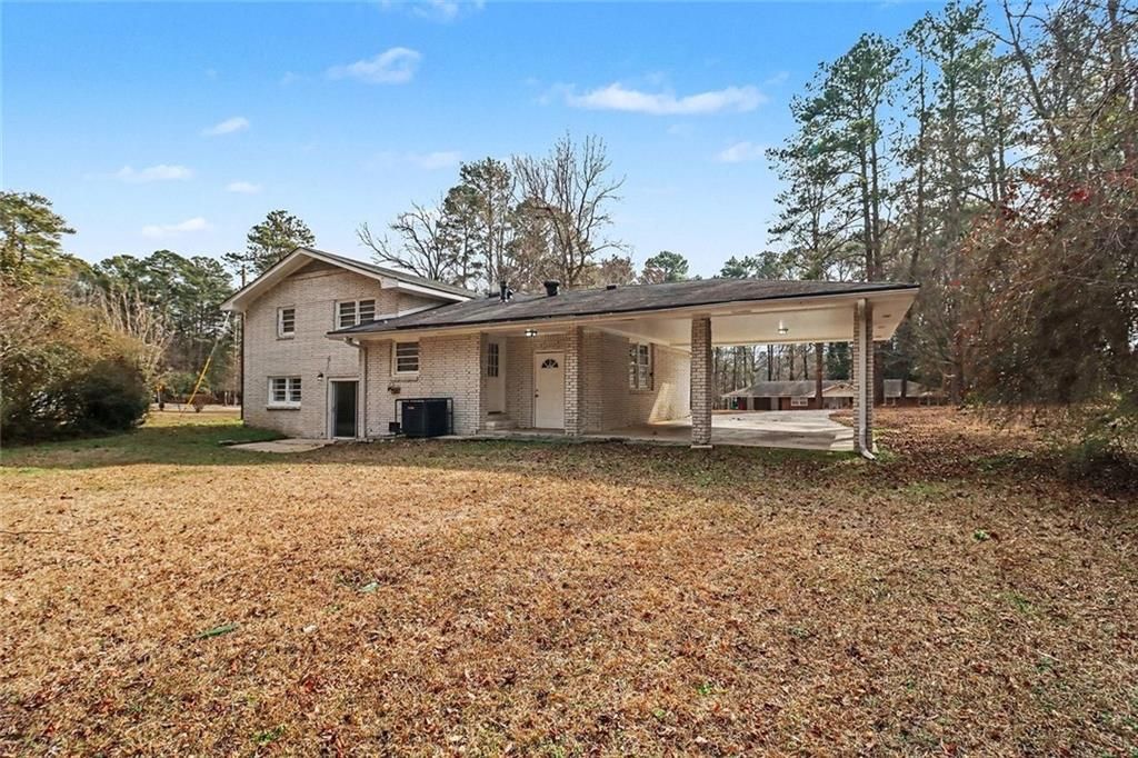 1489 Pine Drive, Atlanta, GA 30349