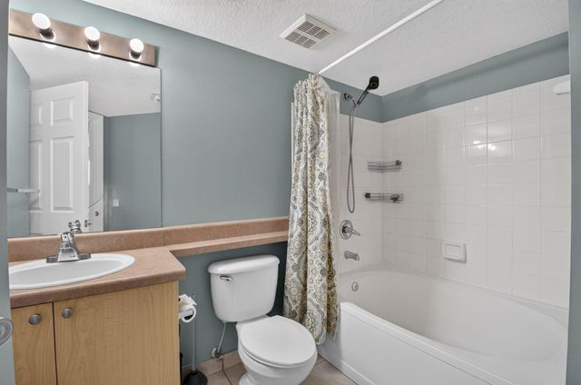 417 Villa Circle, Boynton Beach, FL 33435