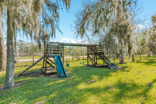 20302 Ramblewood Drive, Brazoria, TX 77422