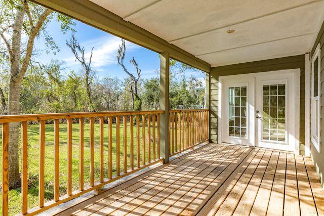 20302 Ramblewood Drive, Brazoria, TX 77422