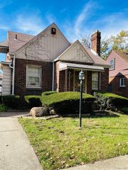 9327 Cloverlawn Street, Detroit, MI 48204
