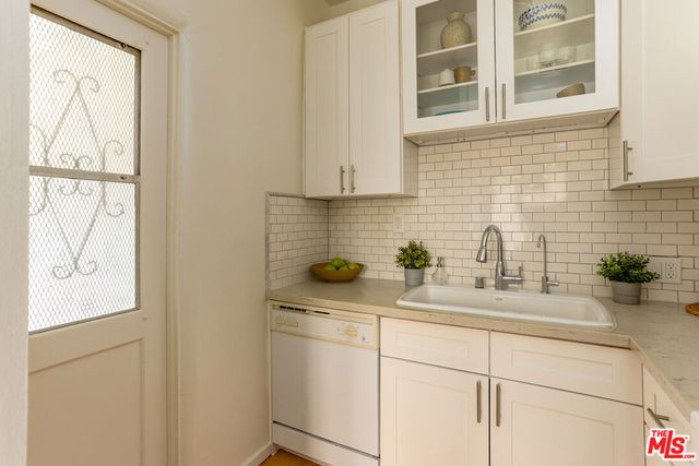 2166 Beachwood Terrace 2168, Los Angeles, CA 90068
