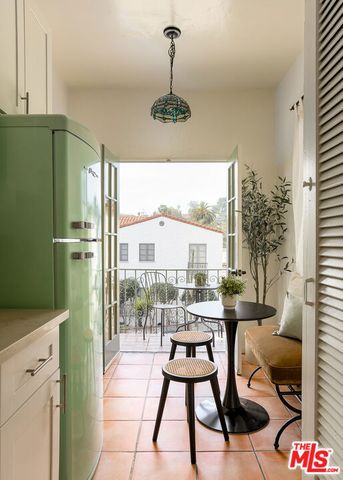 2166 Beachwood Terrace 2168, Los Angeles, CA 90068