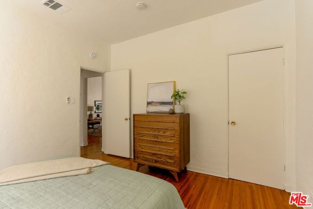 2166 Beachwood Terrace 2168, Los Angeles, CA 90068