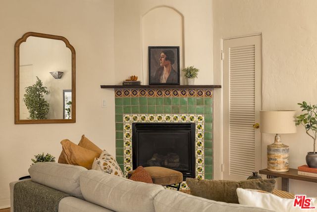 2166 Beachwood Terrace 2168, Los Angeles, CA 90068