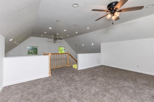 107 E 2nd Avenue, Hebron, OH 43025
