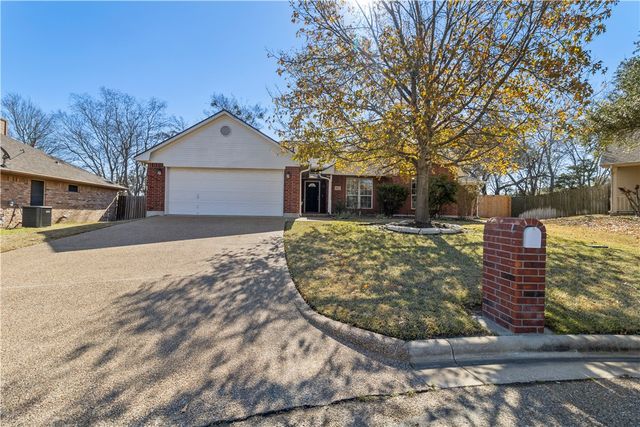 3500 Pioneer Circle, Bryan, TX 77808