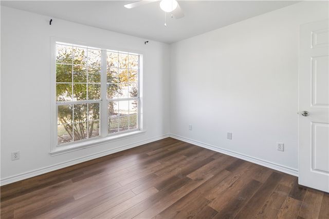 3500 Pioneer Circle, Bryan, TX 77808