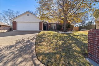 3500 Pioneer Circle, Bryan, TX 77808