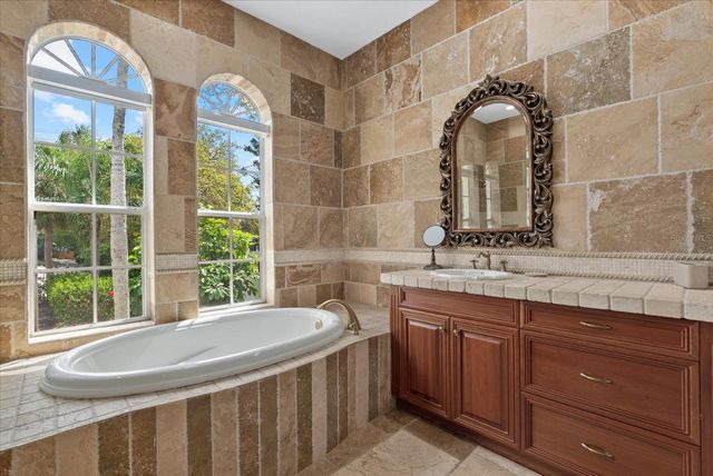 3508 LA PALOMA AVENUE, Sarasota, FL 34242