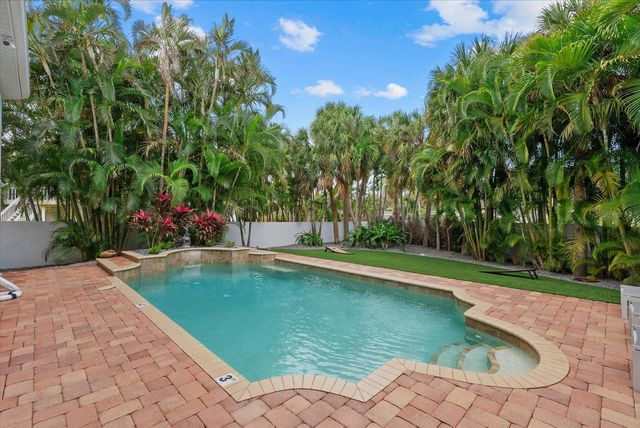 3508 LA PALOMA AVENUE, Sarasota, FL 34242