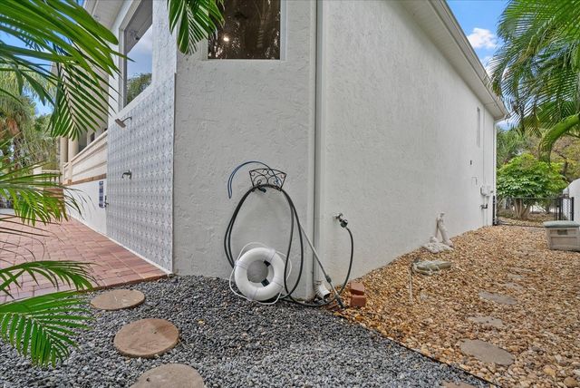 3508 LA PALOMA AVENUE, Sarasota, FL 34242